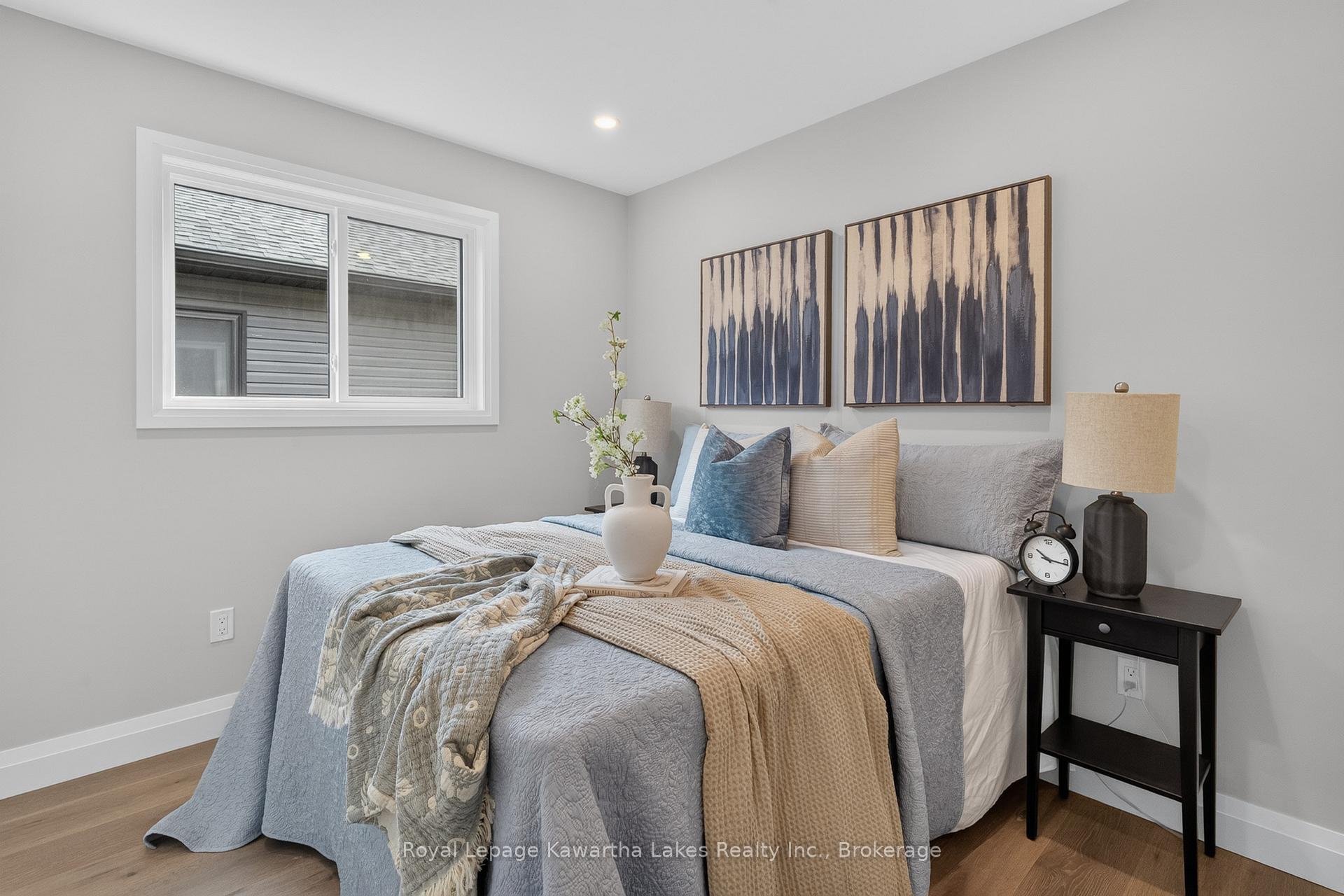 Photo 12 of 22 Murray Street, Kawartha Lakes, Fenelon Falls — HOMEH