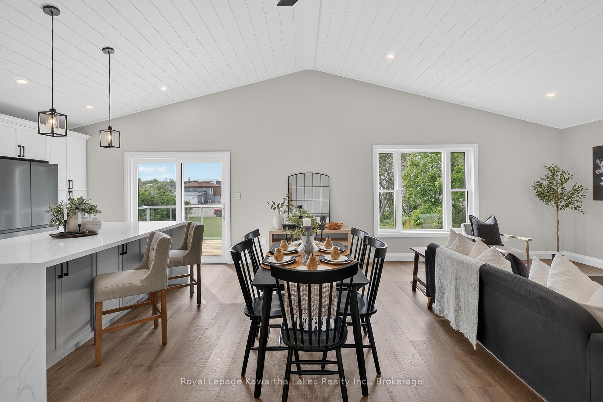 Photo 17 of 22 Murray Street, Kawartha Lakes, Fenelon Falls — HOMEH