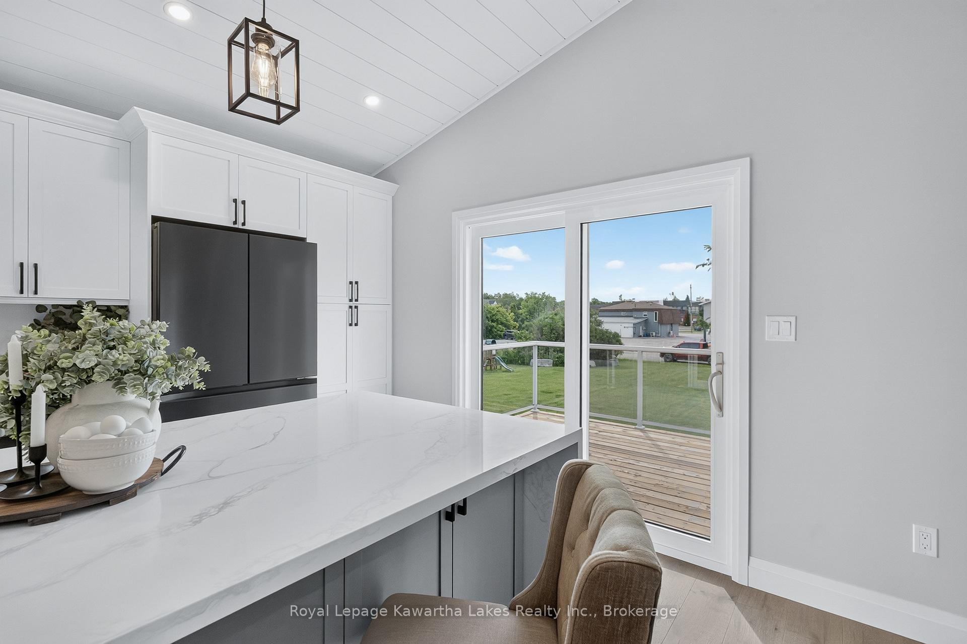 Photo 18 of 22 Murray Street, Kawartha Lakes, Fenelon Falls — HOMEH