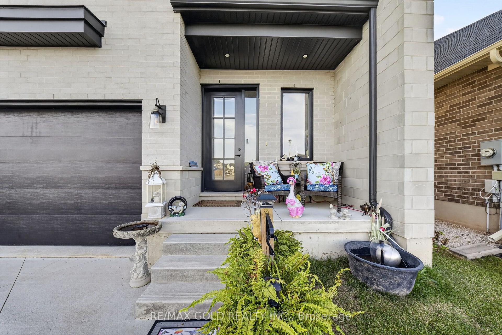 Photo 5 of 67 trailview Drive, Tillsonburg — HOMEH