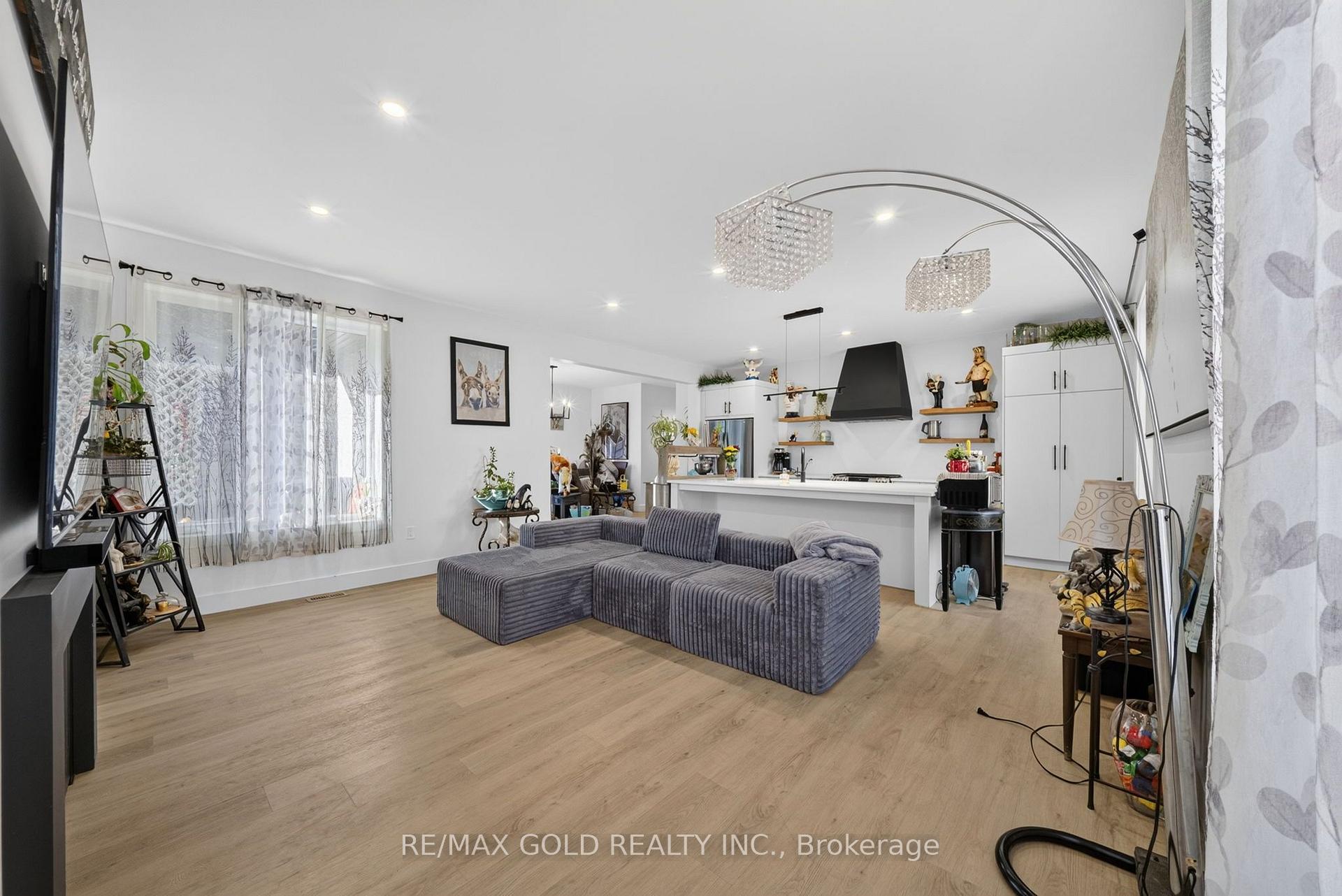 Photo 22 of 67 trailview Drive, Tillsonburg — HOMEH