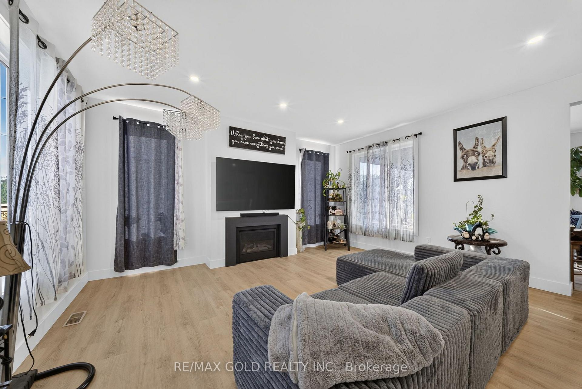 Photo 23 of 67 trailview Drive, Tillsonburg — HOMEH