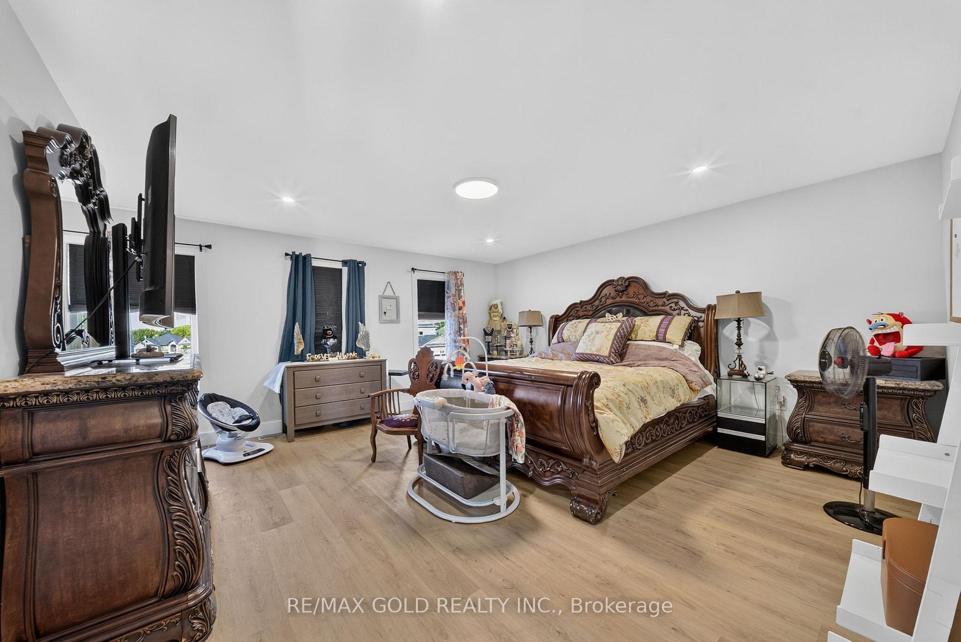 Photo 29 of 67 trailview Drive, Tillsonburg — HOMEH