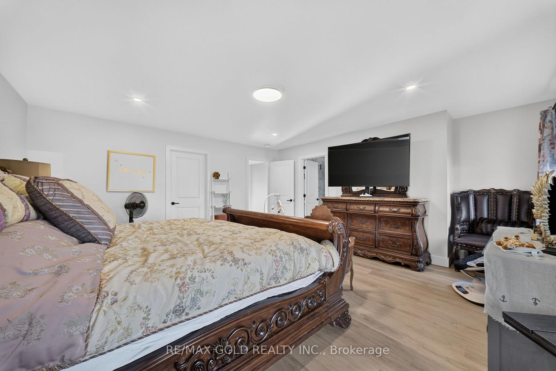 Photo 30 of 67 trailview Drive, Tillsonburg — HOMEH
