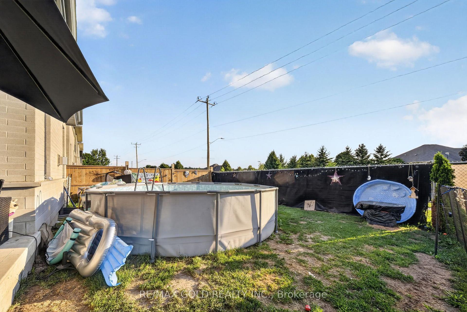 Photo 42 of 67 trailview Drive, Tillsonburg — HOMEH