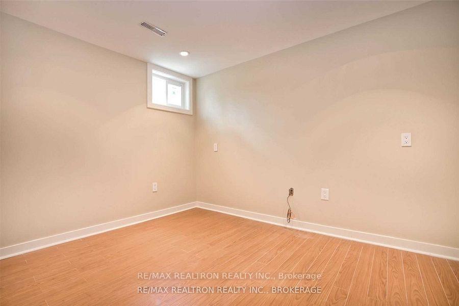 Photo 9 of Unit Lower, 2 Callahan Road, Markham, Unionville — HOMEH