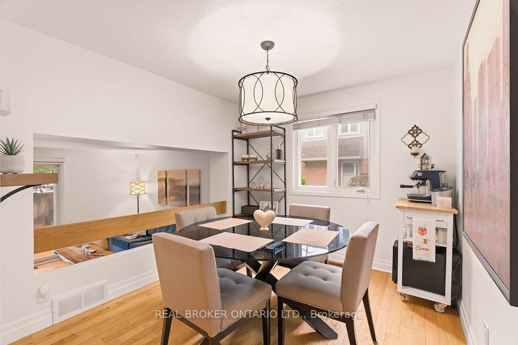 Photo 8 of 1699E Lamoureux Drive, Ottawa, Queenswood Heights South — HOMEH