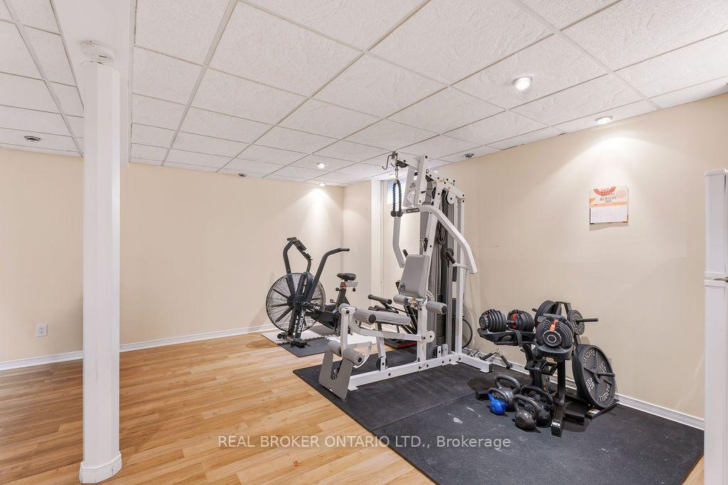 Photo 28 of 1699E Lamoureux Drive, Ottawa, Queenswood Heights South — HOMEH
