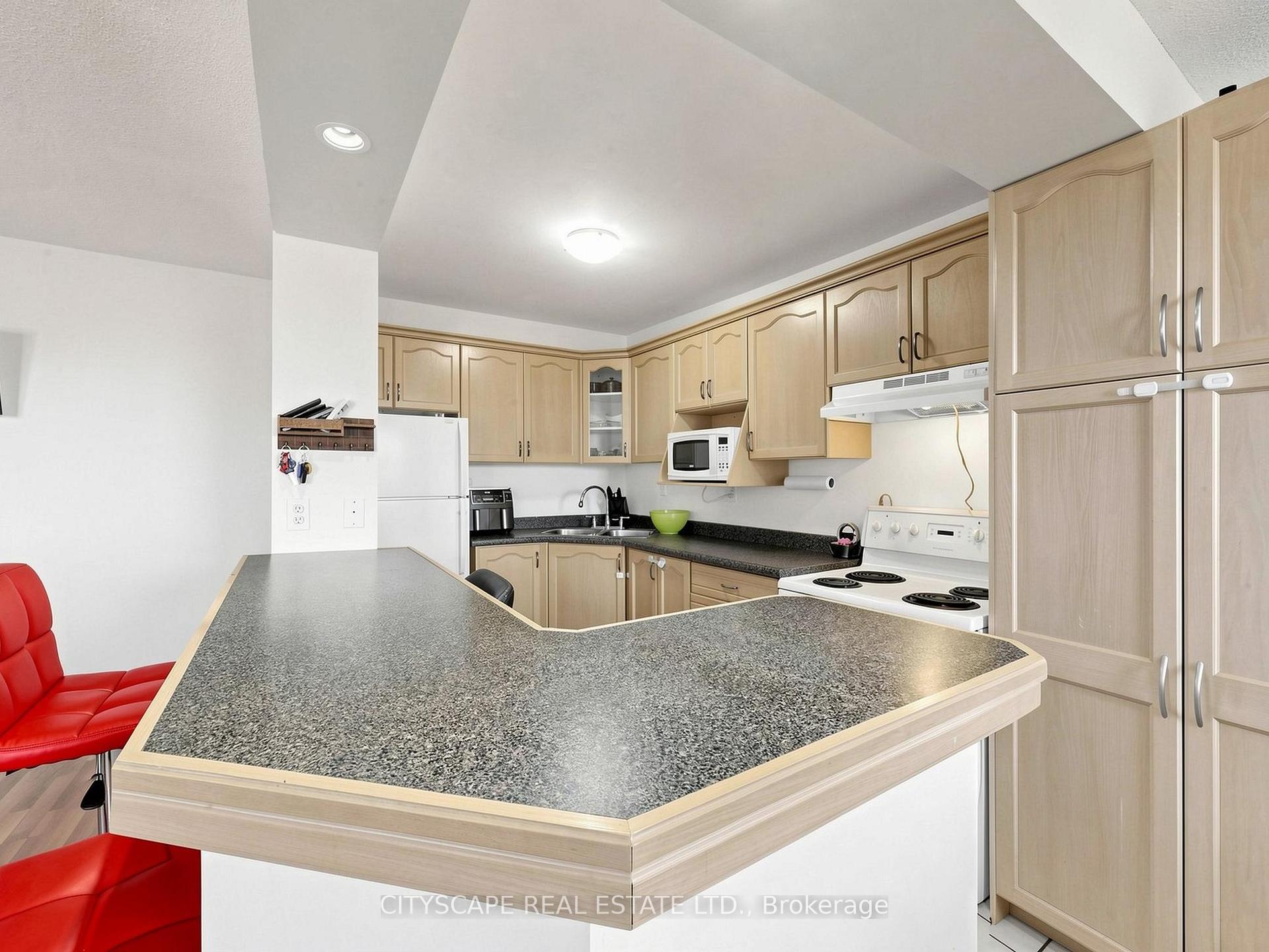 Photo 3 of Unit 708, 851 Queenston Road, Hamilton, Riverdale — HOMEH