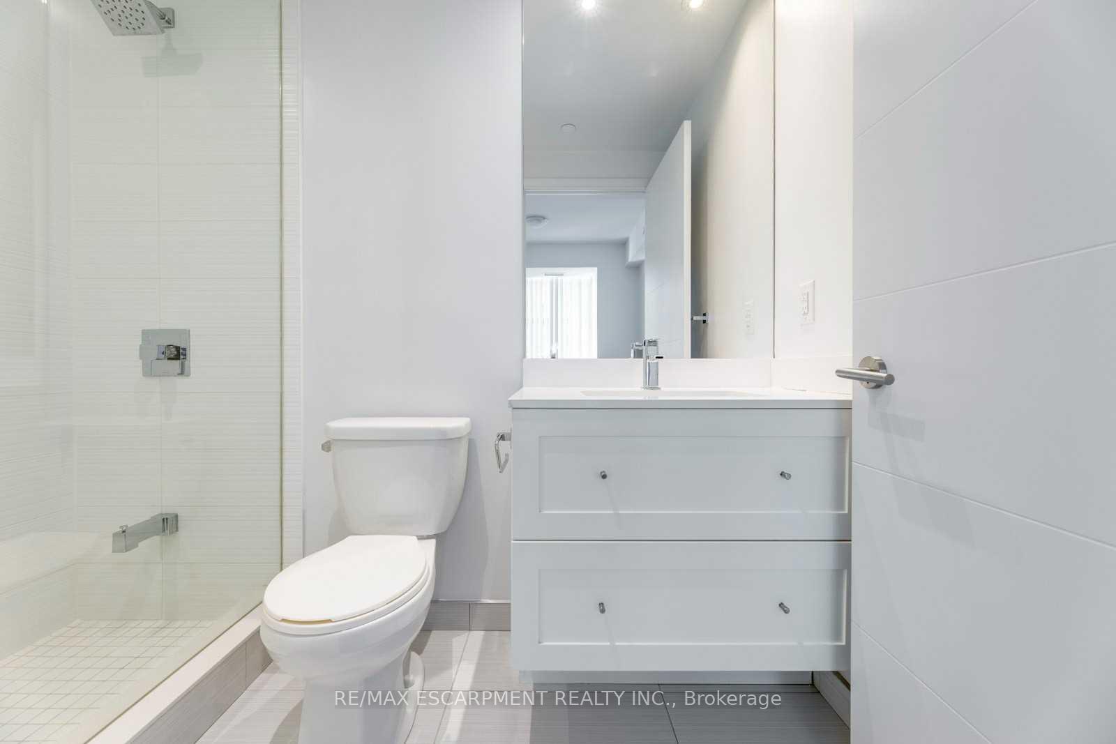 Photo 17 of Unit Lph32, 525 Adelaide Street, Toronto, Waterfront Communities — HOMEH