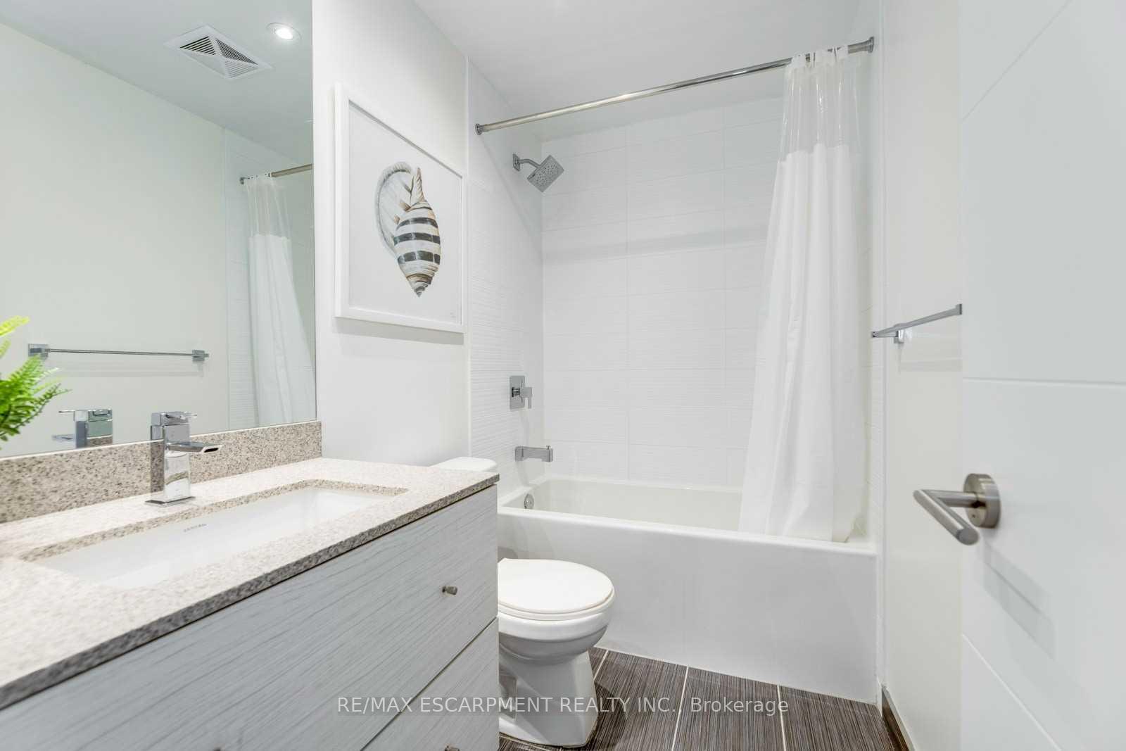 Photo 20 of Unit Lph32, 525 Adelaide Street, Toronto, Waterfront Communities — HOMEH