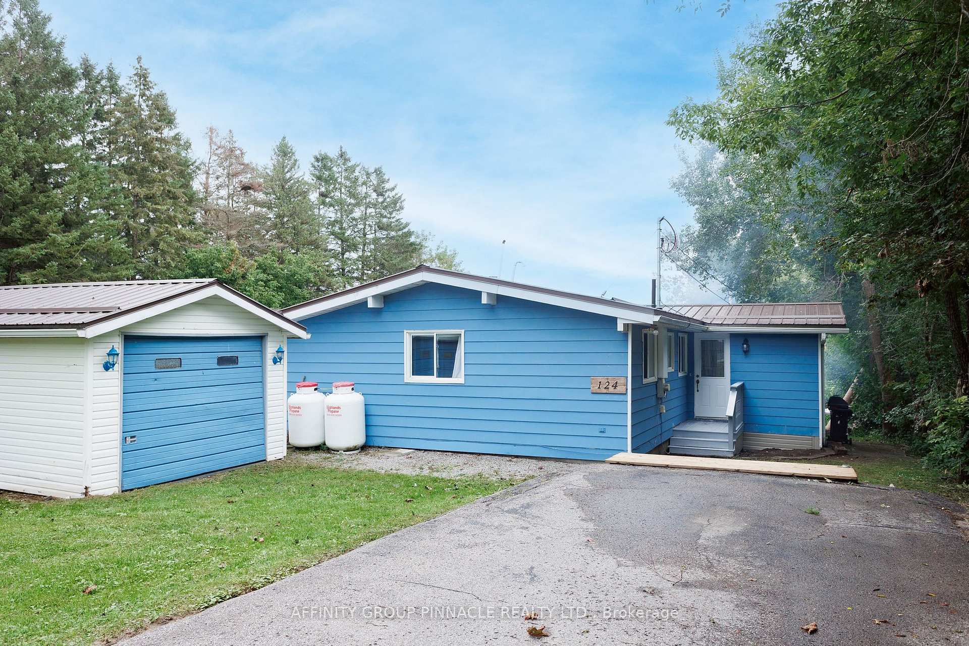 Photo of 124 Cameron Drive