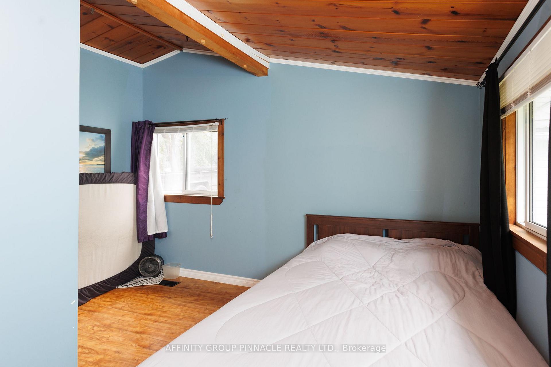 Photo 14 of 124 Cameron Drive, Kawartha Lakes, Fenelon — HOMEH