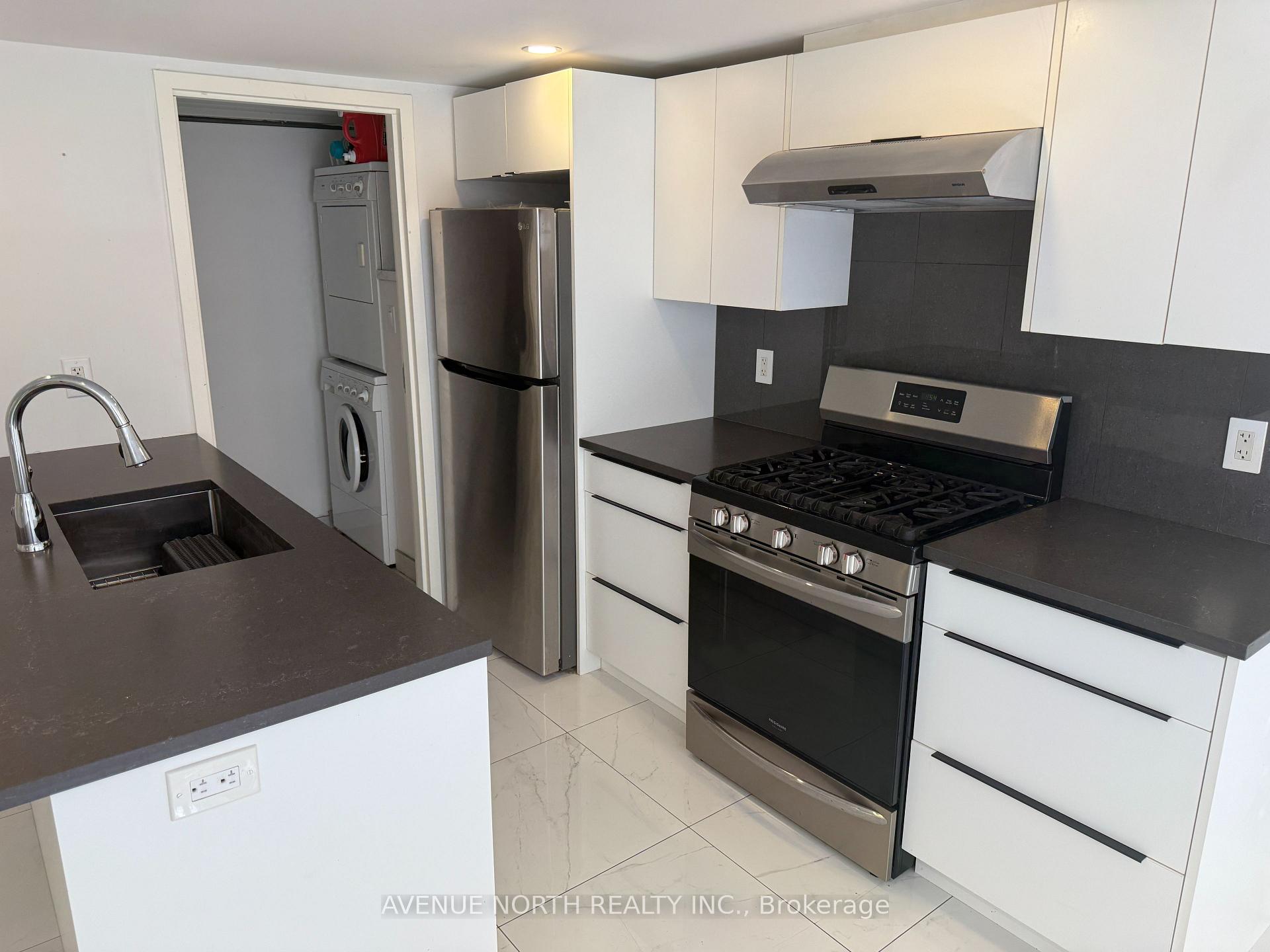 Photo 4 of 1108 Richard Avenue, Ottawa, Billings Bridge — HOMEH