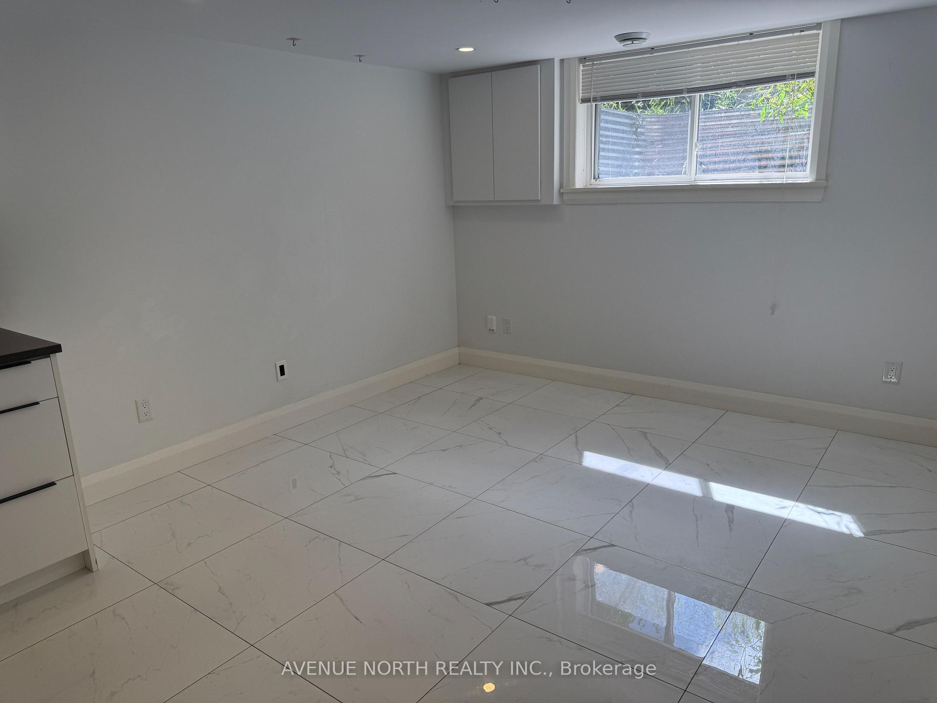 Photo 7 of 1108 Richard Avenue, Ottawa, Billings Bridge — HOMEH