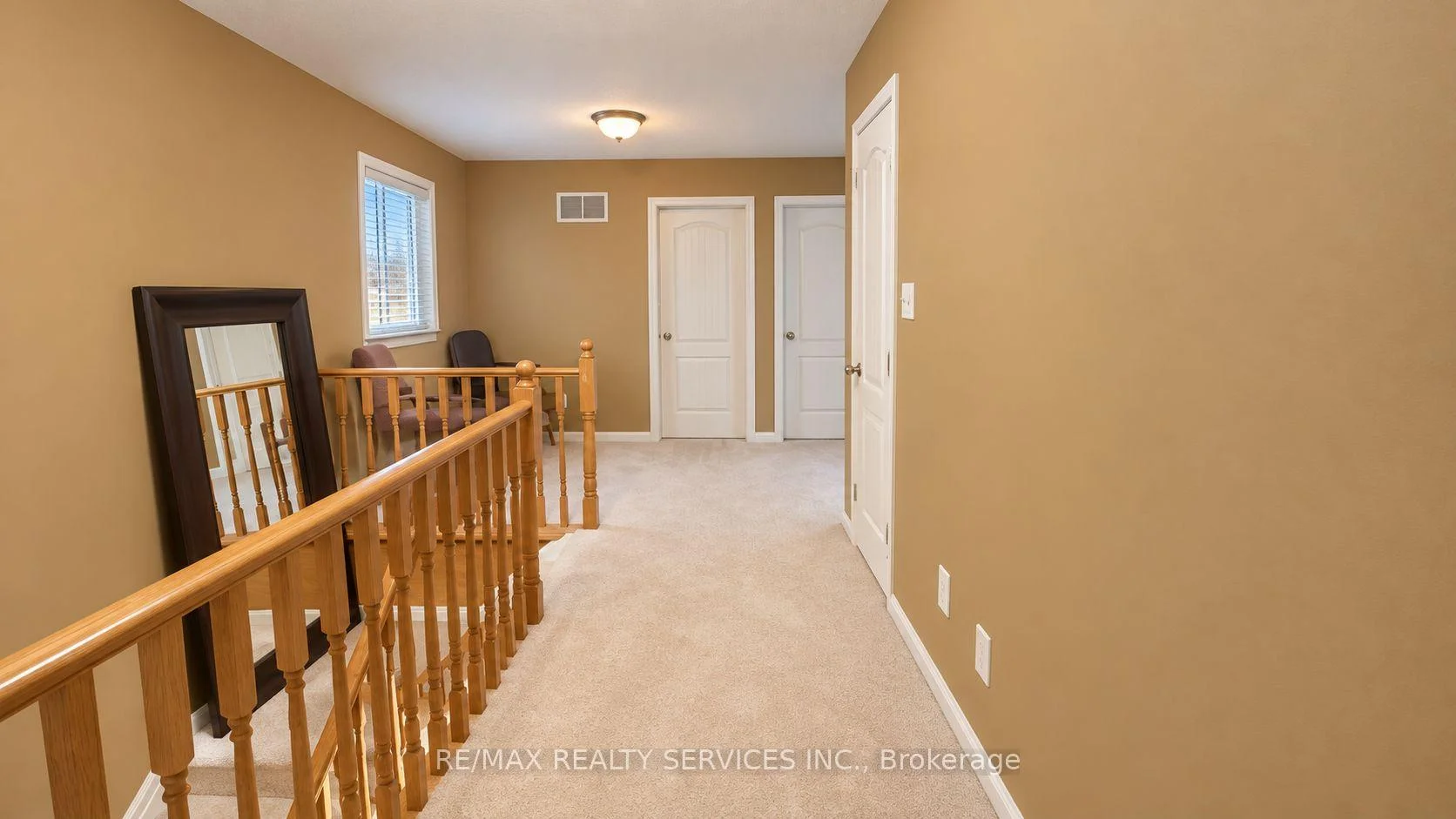 Photo 14 of 39 Cadillac Crescent, Brampton, Fletcher's Meadow — HOMEH