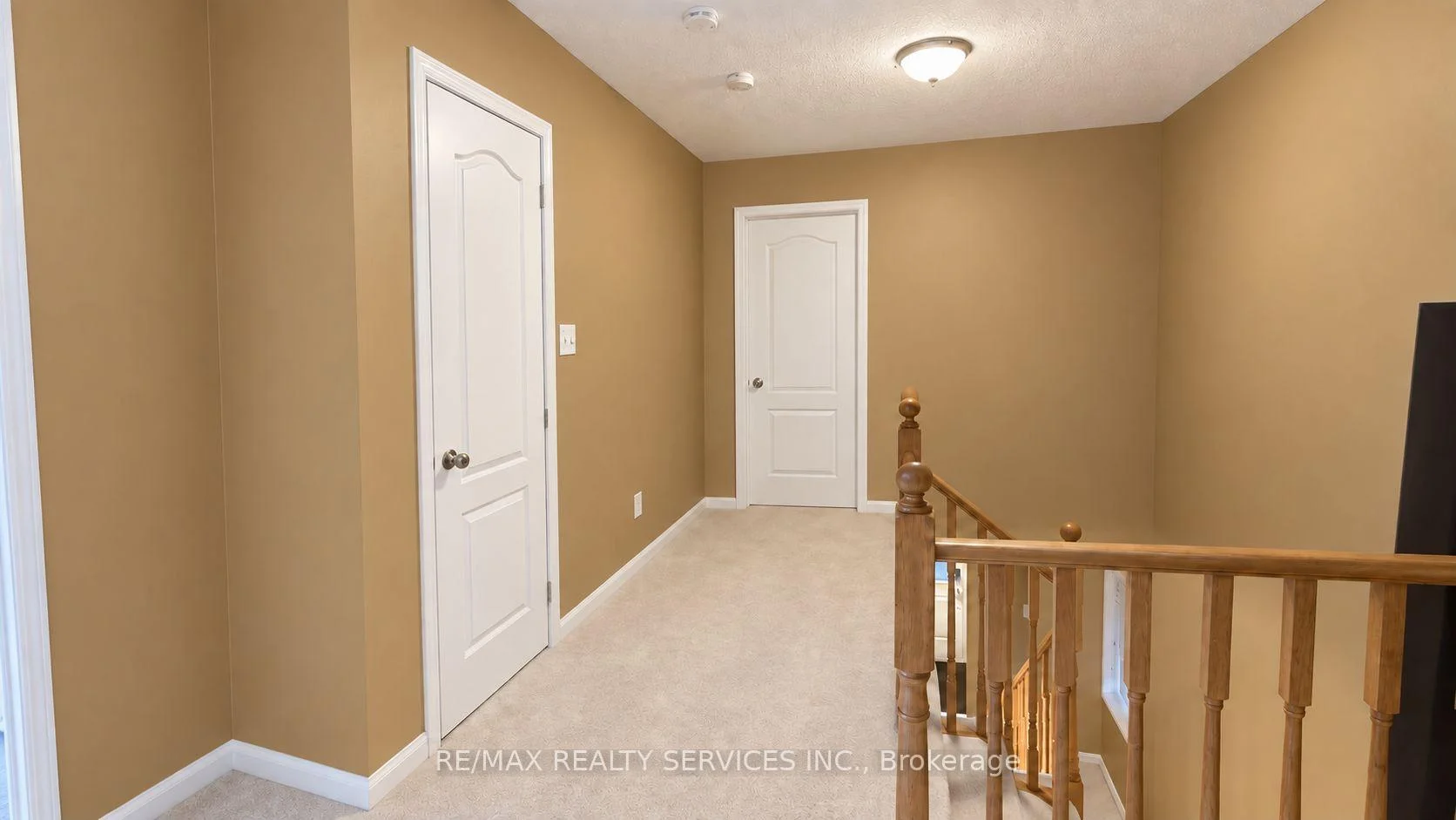 Photo 24 of 39 Cadillac Crescent, Brampton, Fletcher's Meadow — HOMEH