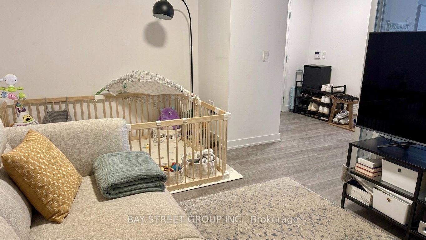 Photo 4 of Unit 5809, 55 Cooper Street, Toronto, Waterfront Communities — HOMEH
