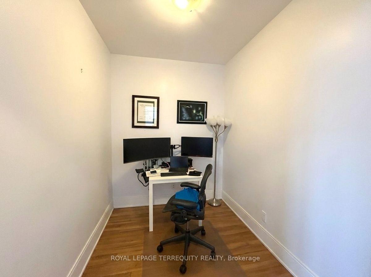 Photo 6 of Unit 2810, 330 Burnhamthorpe Road W, Mississauga, City Centre — HOMEH