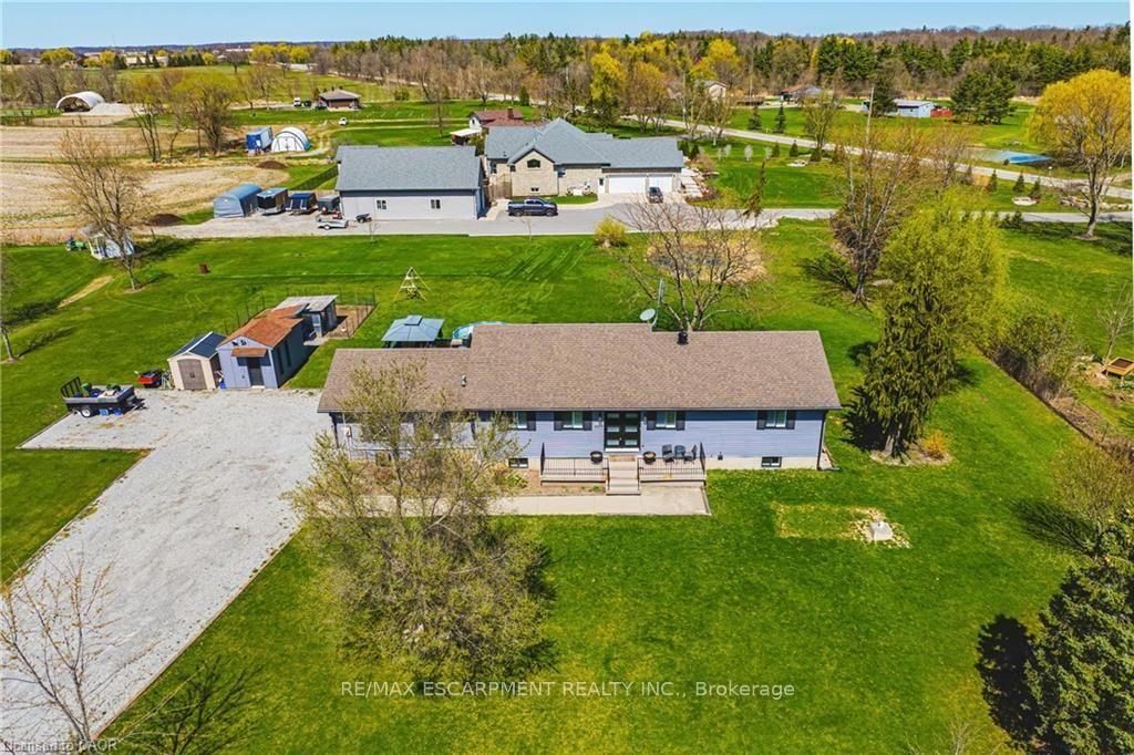 Photo 3 of 1796 Penny Lane, West Lincoln, West Lincoln — HOMEH