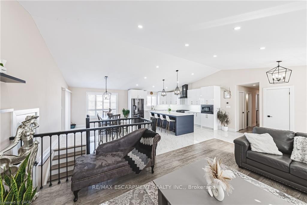 Photo 12 of 1796 Penny Lane, West Lincoln, West Lincoln — HOMEH