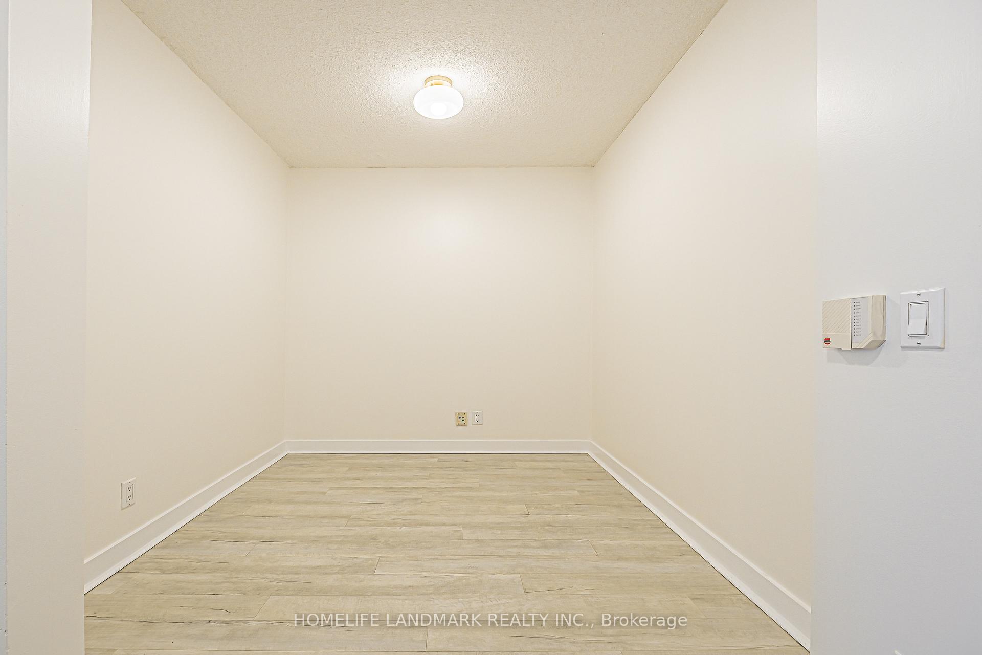 Photo 5 of Unit 1906, 361 Front Street W, Toronto, Waterfront Communities — HOMEH