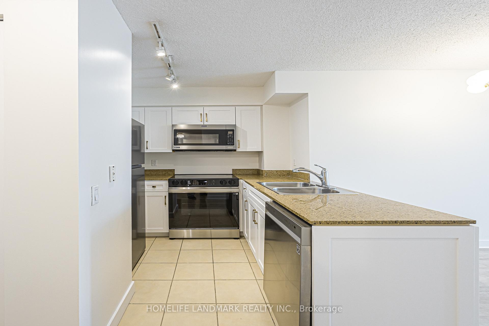 Photo 8 of Unit 1906, 361 Front Street W, Toronto, Waterfront Communities — HOMEH