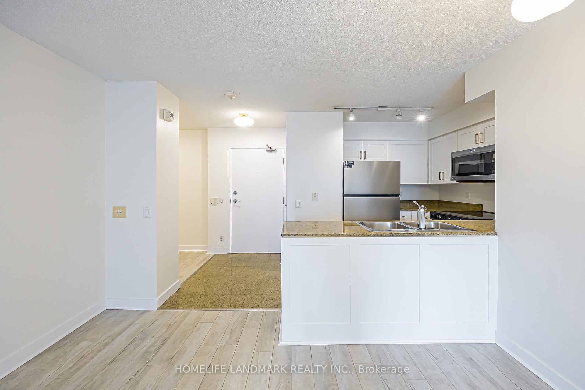 Photo 9 of Unit 1906, 361 Front Street W, Toronto, Waterfront Communities — HOMEH