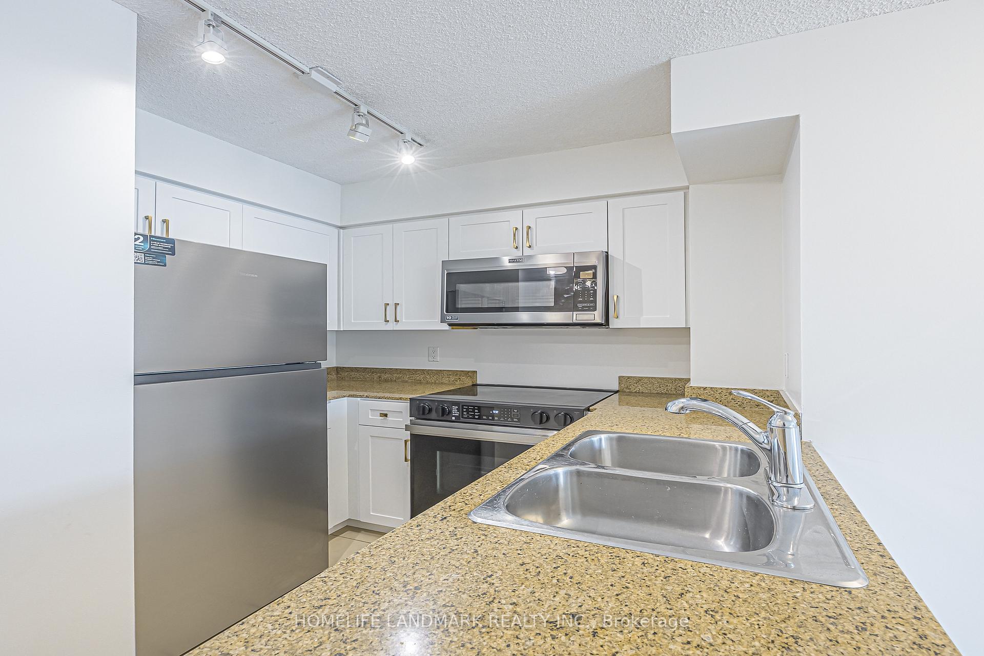 Photo 10 of Unit 1906, 361 Front Street W, Toronto, Waterfront Communities — HOMEH