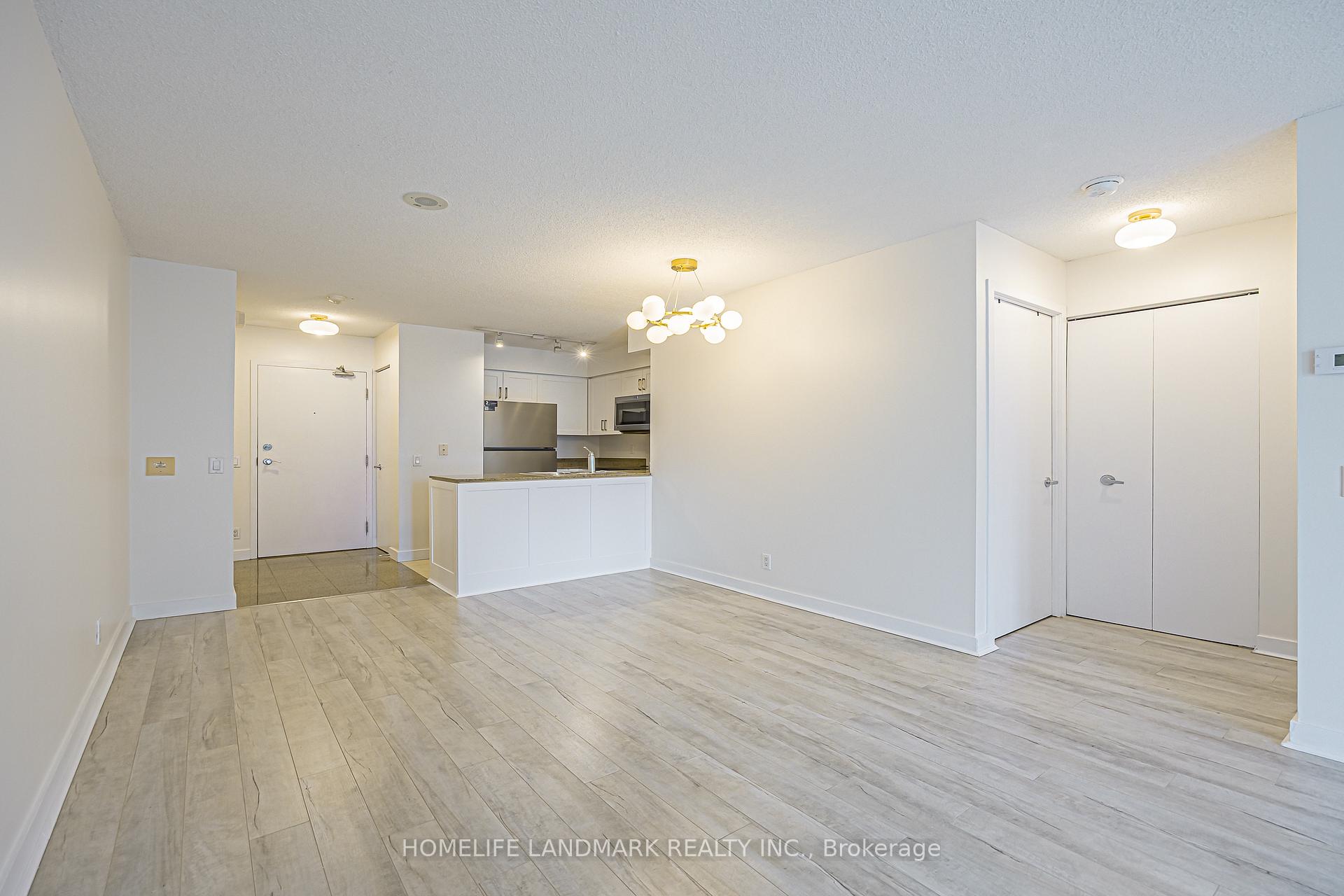 Photo 12 of Unit 1906, 361 Front Street W, Toronto, Waterfront Communities — HOMEH