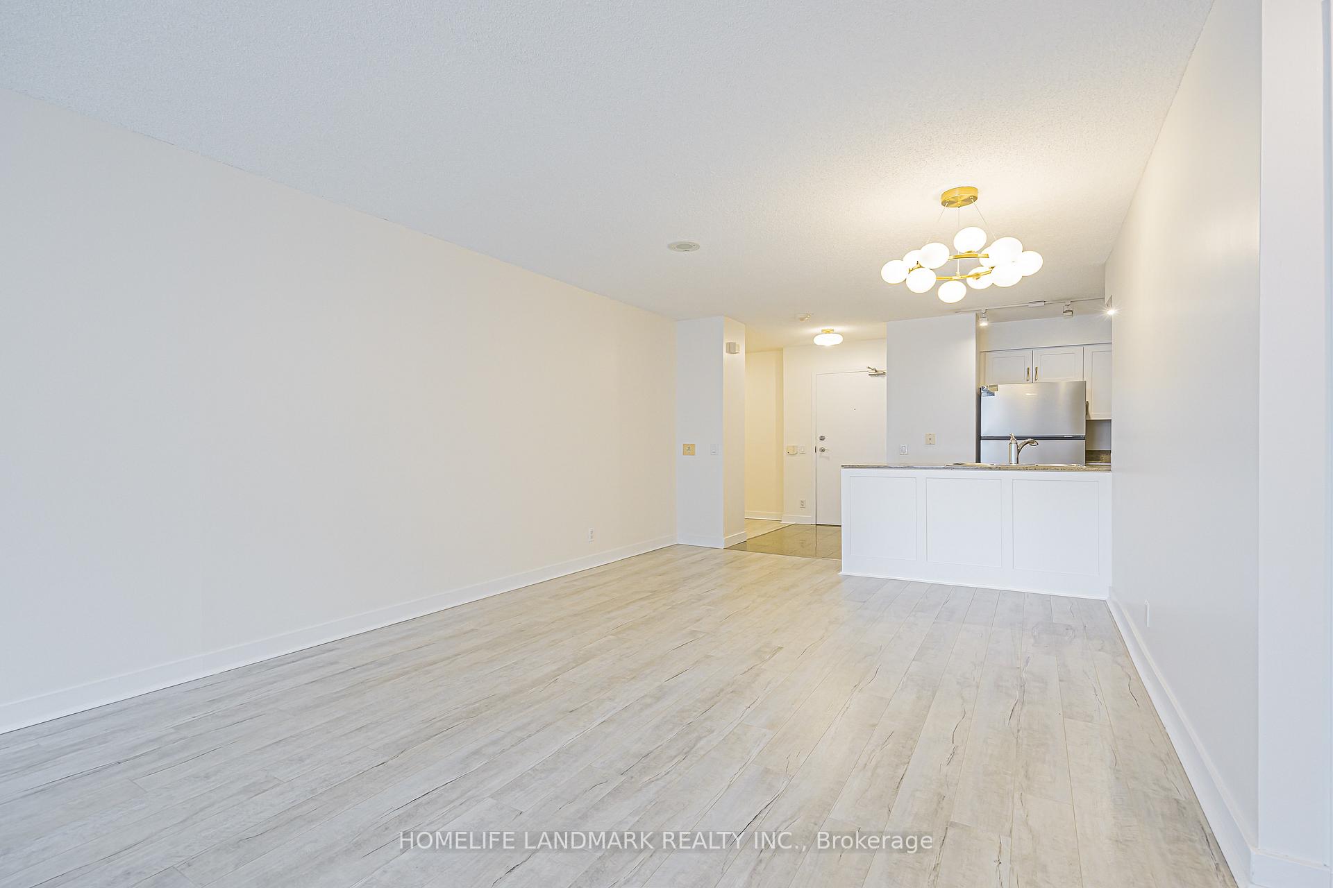 Photo 14 of Unit 1906, 361 Front Street W, Toronto, Waterfront Communities — HOMEH