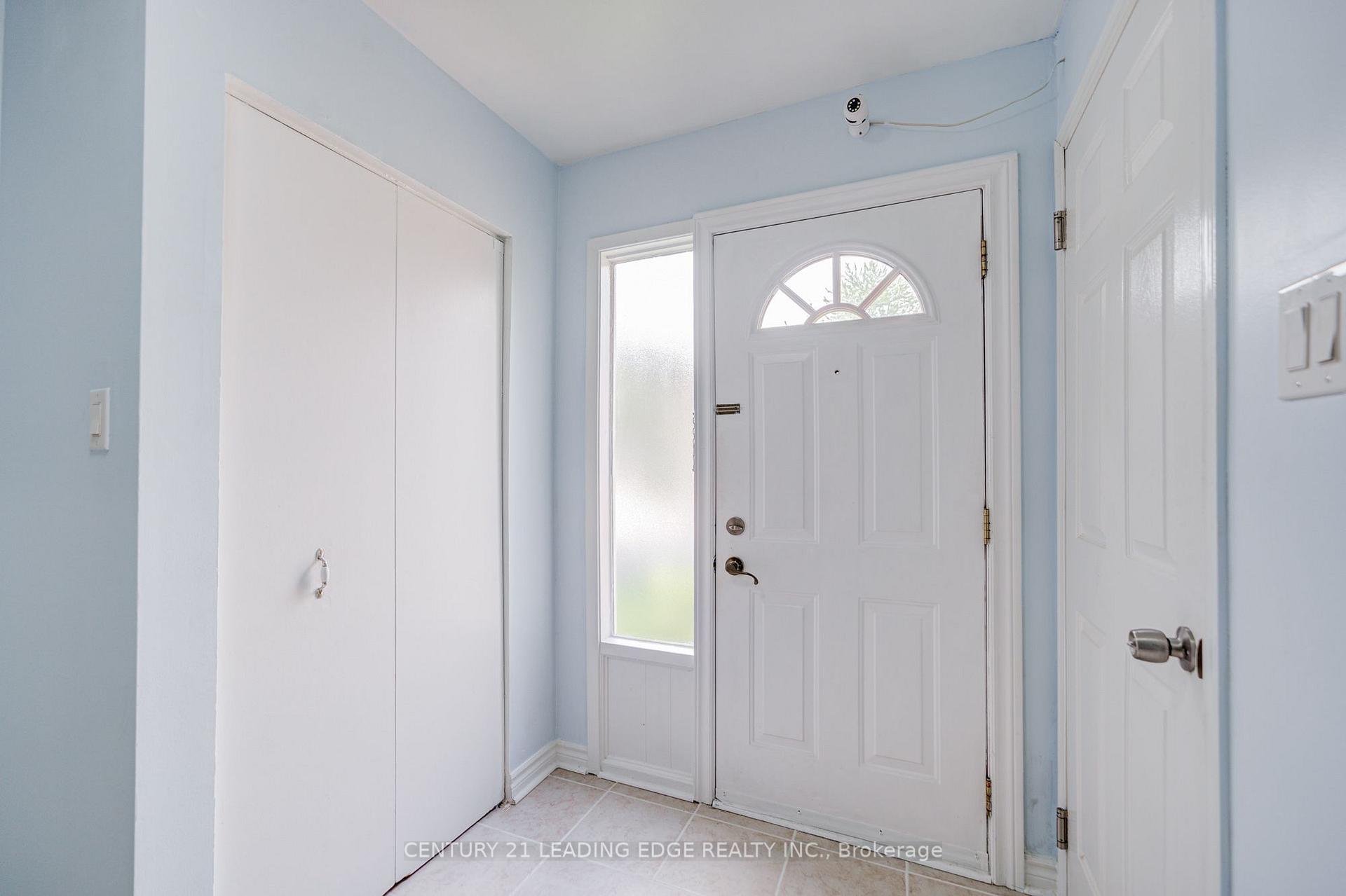 Photo 5 of Unit 285, 268 Fleetwood Crescent, Brampton, Southgate — HOMEH