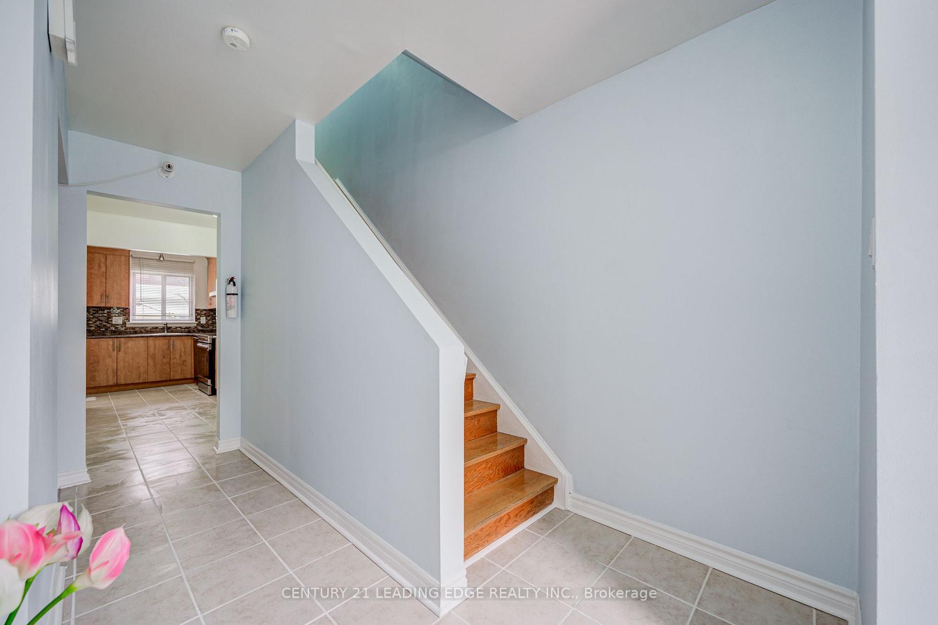 Photo 7 of Unit 285, 268 Fleetwood Crescent, Brampton, Southgate — HOMEH