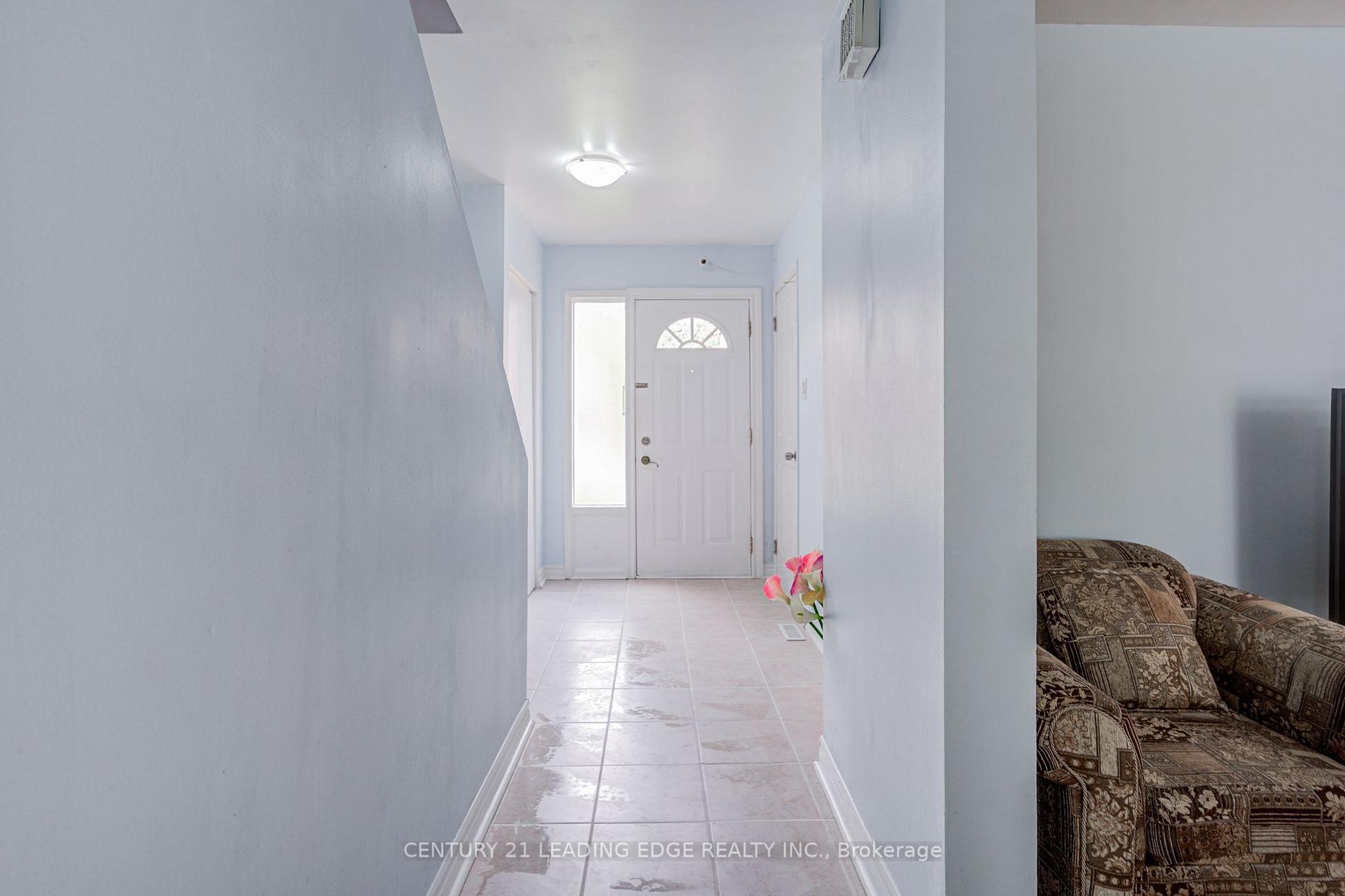 Photo 8 of Unit 285, 268 Fleetwood Crescent, Brampton, Southgate — HOMEH