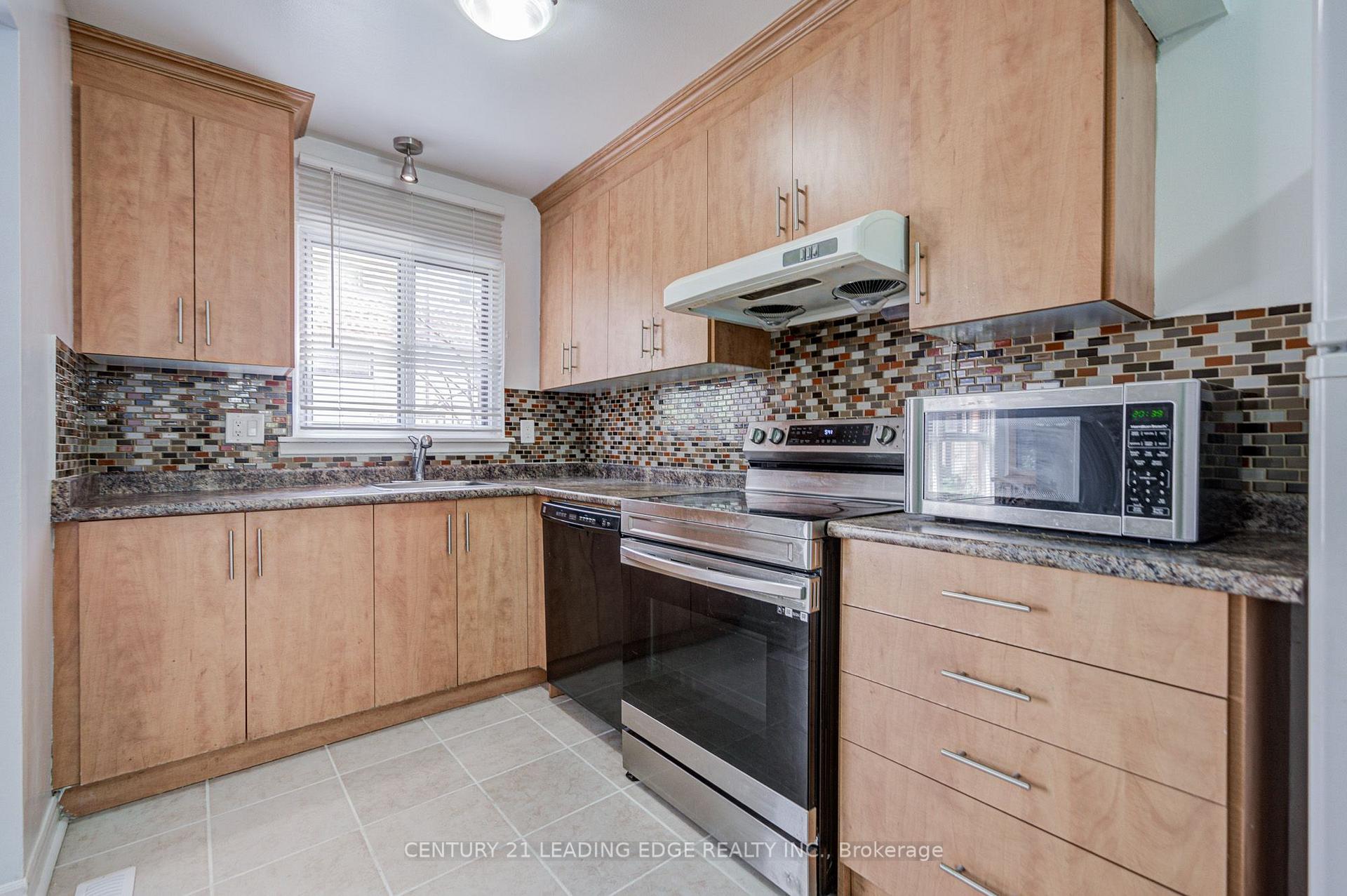 Photo 22 of Unit 285, 268 Fleetwood Crescent, Brampton, Southgate — HOMEH