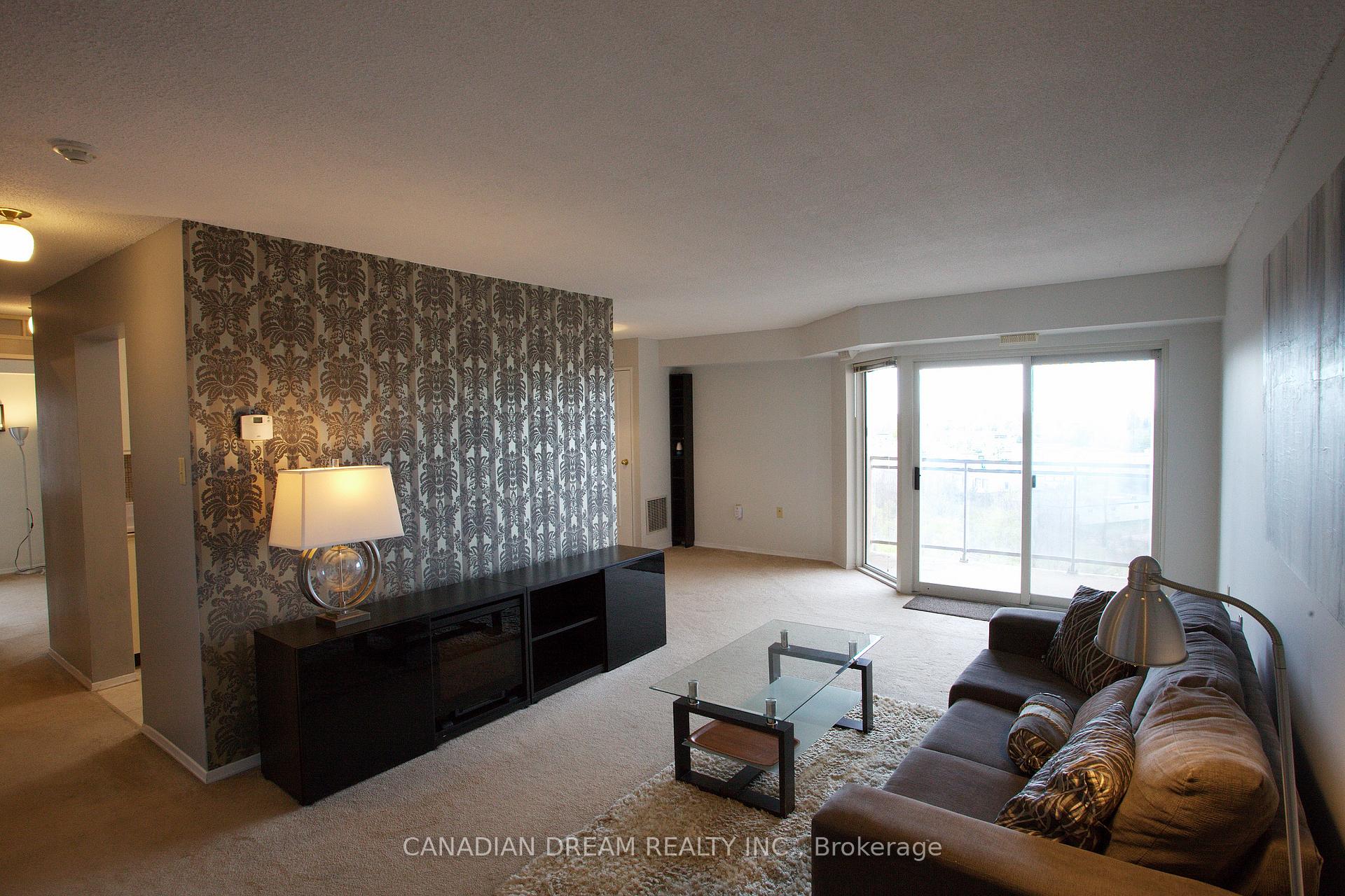 Photo 5 of Unit 803, 860 Commissioners Road E, London, South H — HOMEH