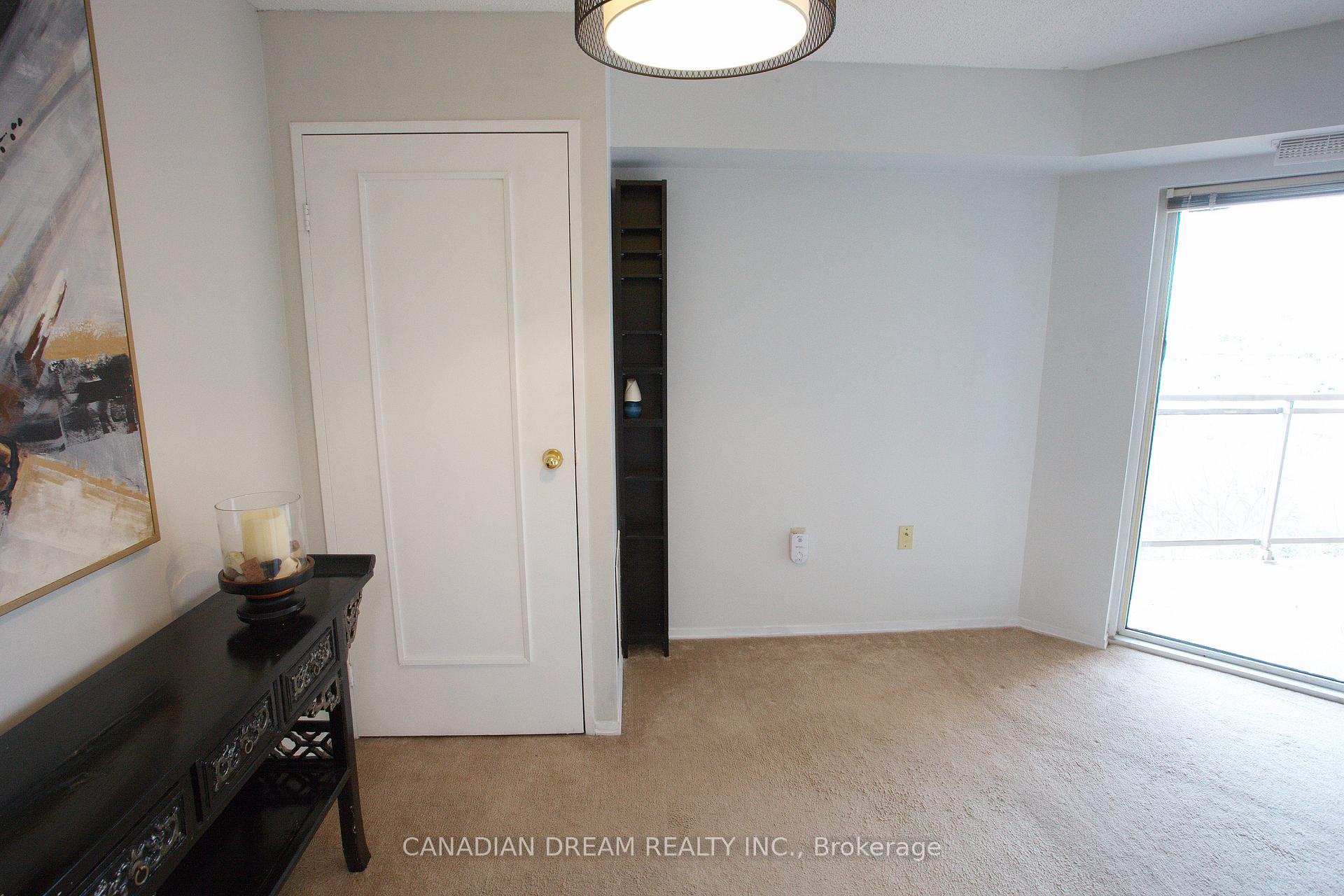 Photo 9 of Unit 803, 860 Commissioners Road E, London, South H — HOMEH