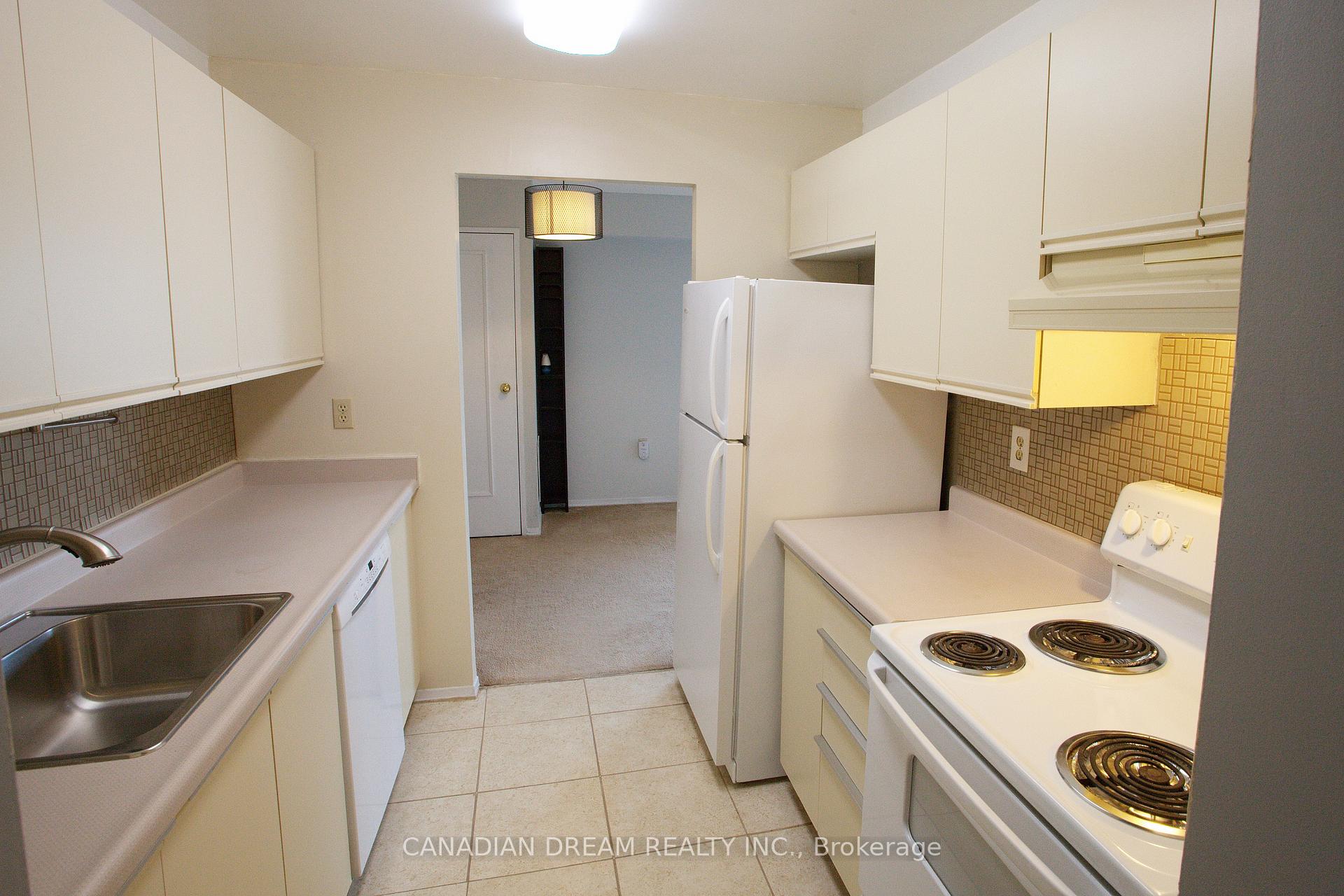 Photo 11 of Unit 803, 860 Commissioners Road E, London, South H — HOMEH