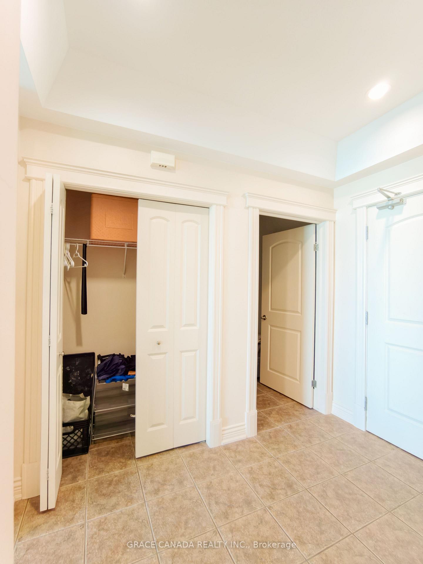 Photo 16 of Unit 504, 1225 Riverside Drive W, Windsor — HOMEH