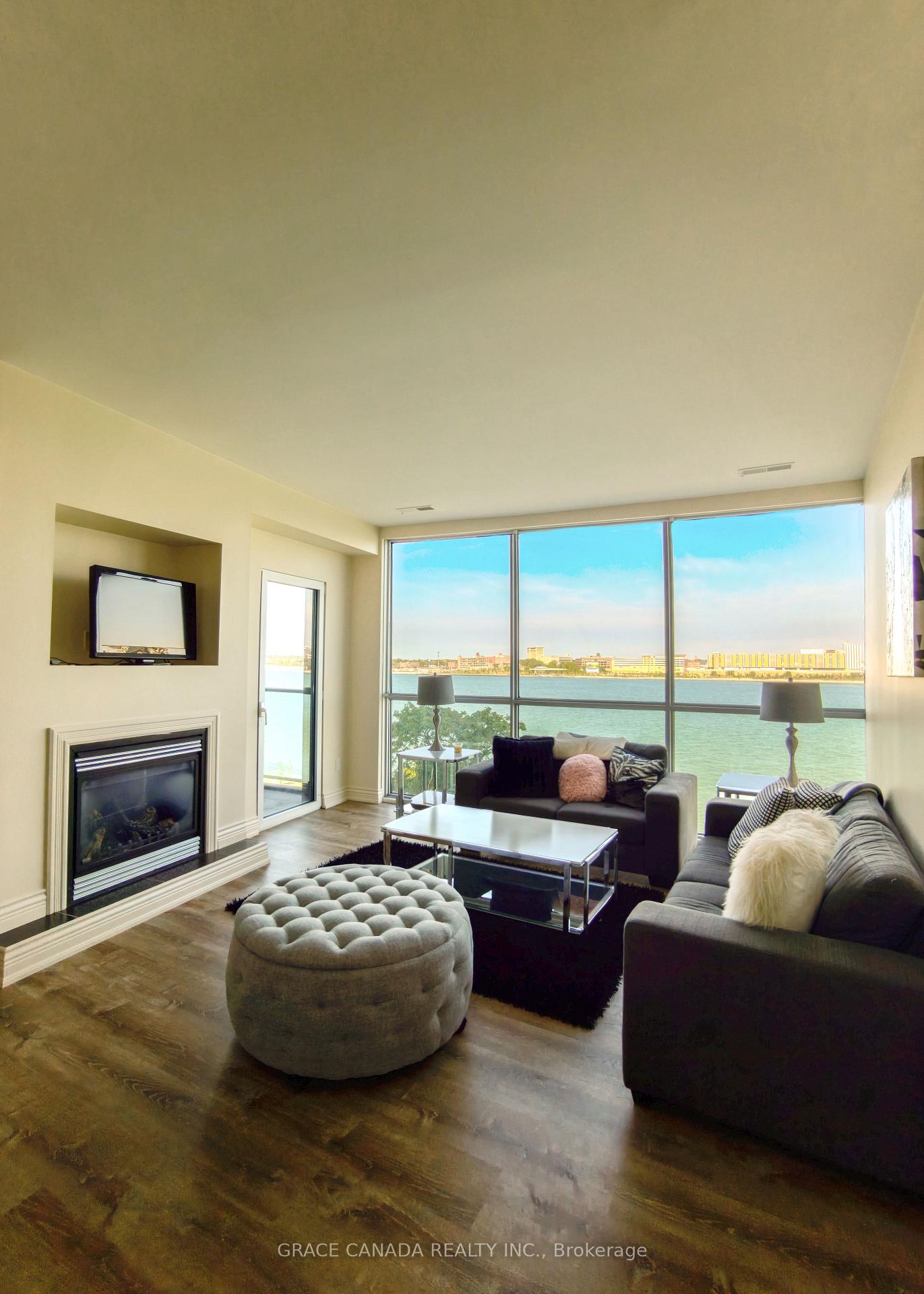 Photo 37 of Unit 504, 1225 Riverside Drive W, Windsor — HOMEH