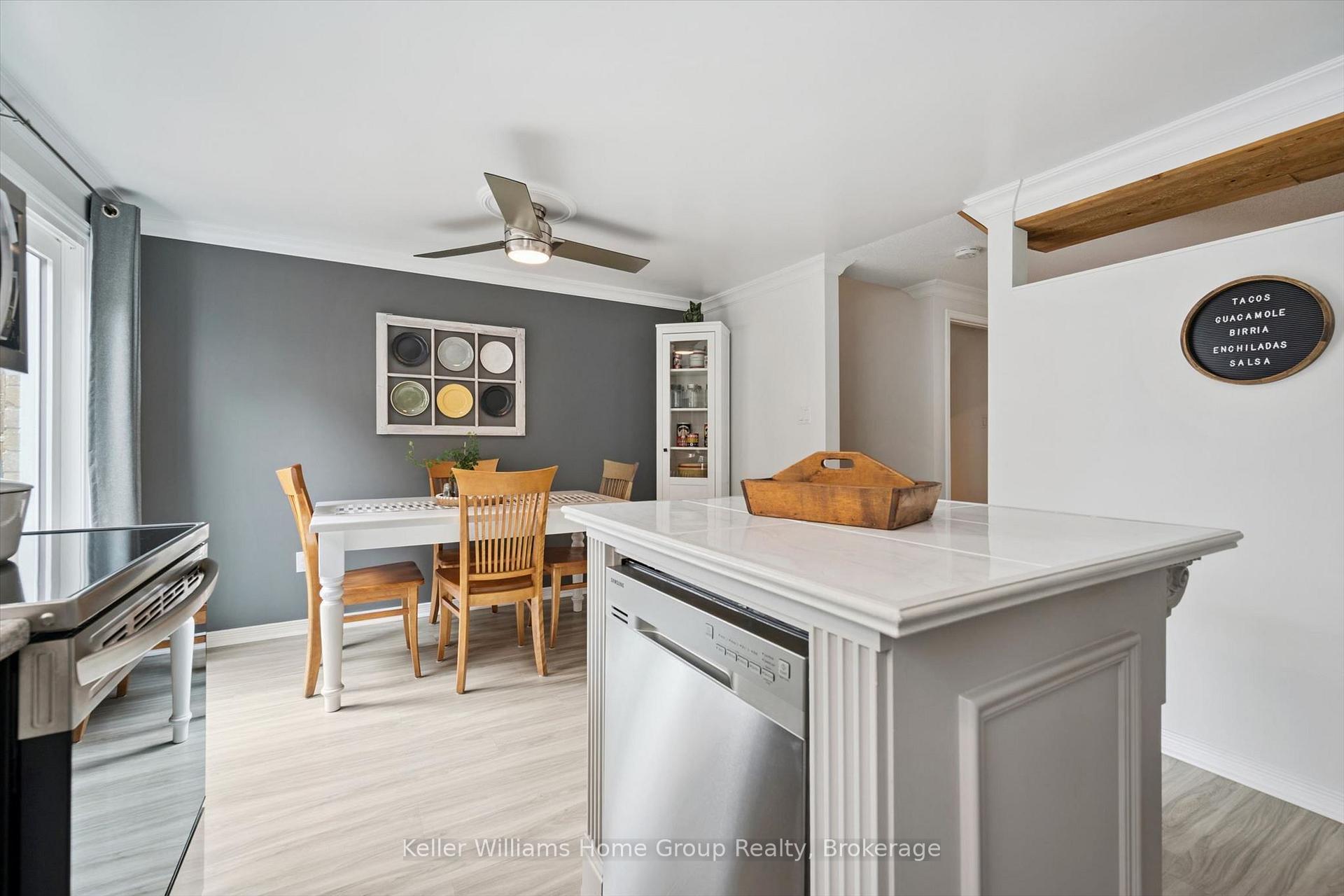 Photo 18 of 443 Flannery Drive, Centre Wellington, Fergus — HOMEH