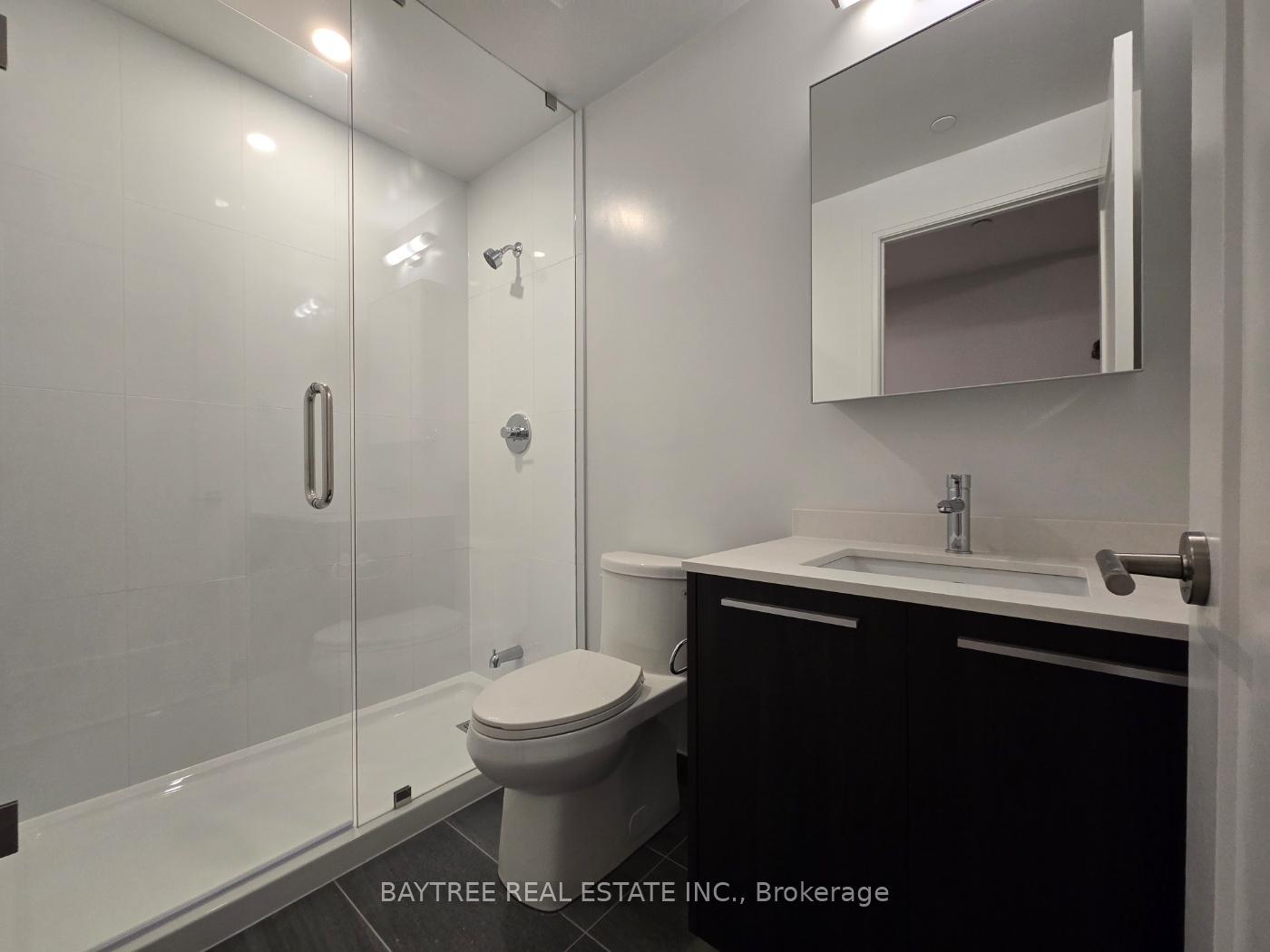 Photo 2 of Unit 902, 65 Broadway Avenue, Toronto, Mount Pleasant West — HOMEH