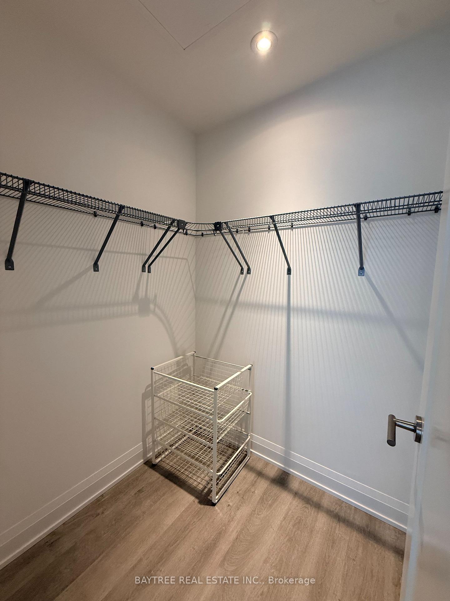 Photo 13 of Unit 902, 65 Broadway Avenue, Toronto, Mount Pleasant West — HOMEH
