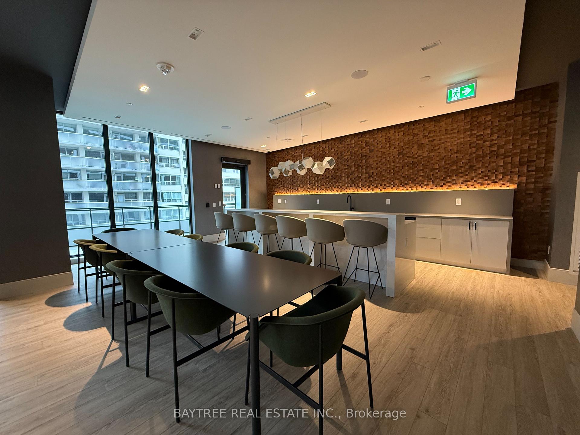 Photo 24 of Unit 902, 65 Broadway Avenue, Toronto, Mount Pleasant West — HOMEH