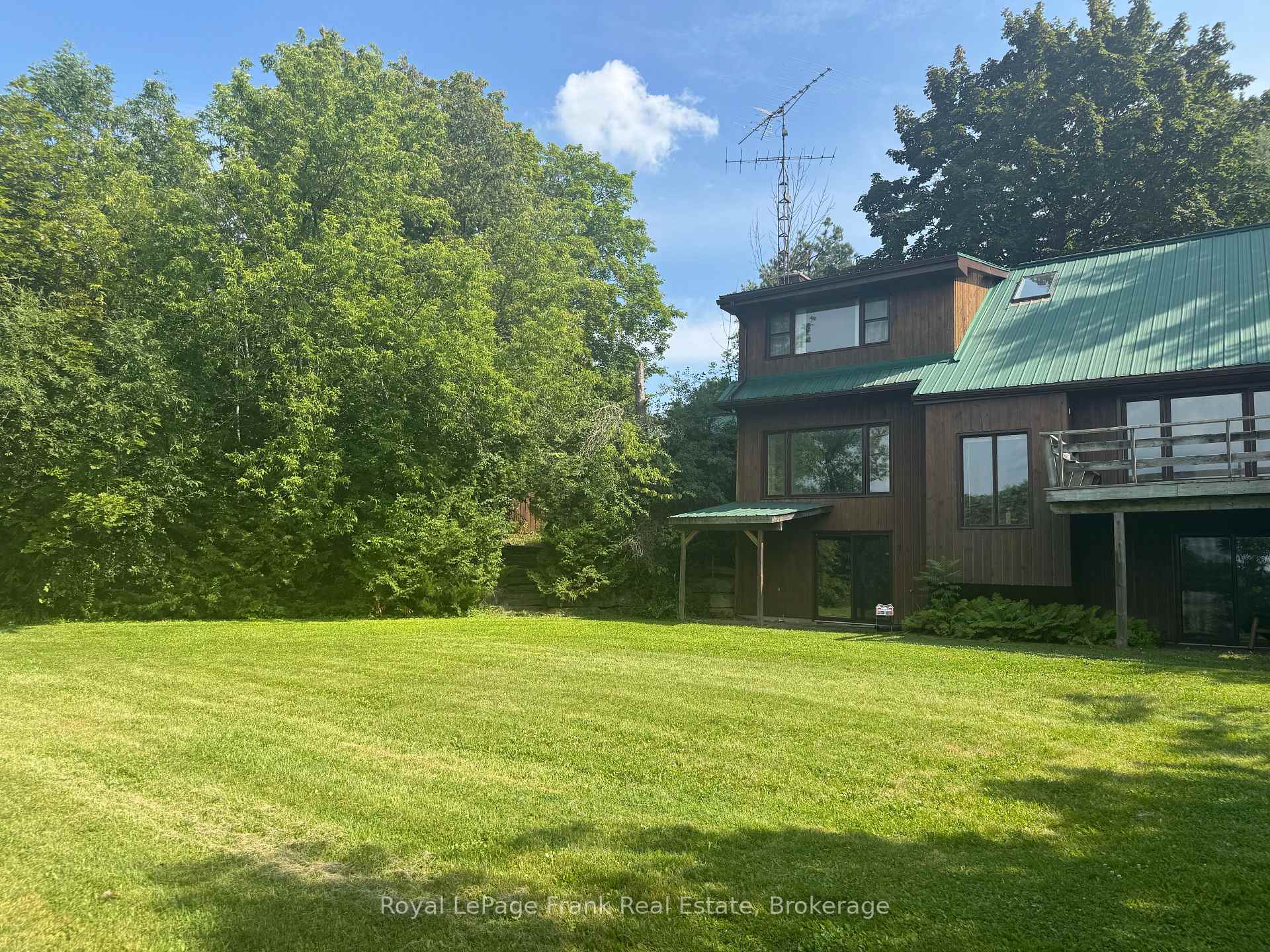 Photo 3 of 674 Dickie Road, Kawartha Lakes, Emily — HOMEH