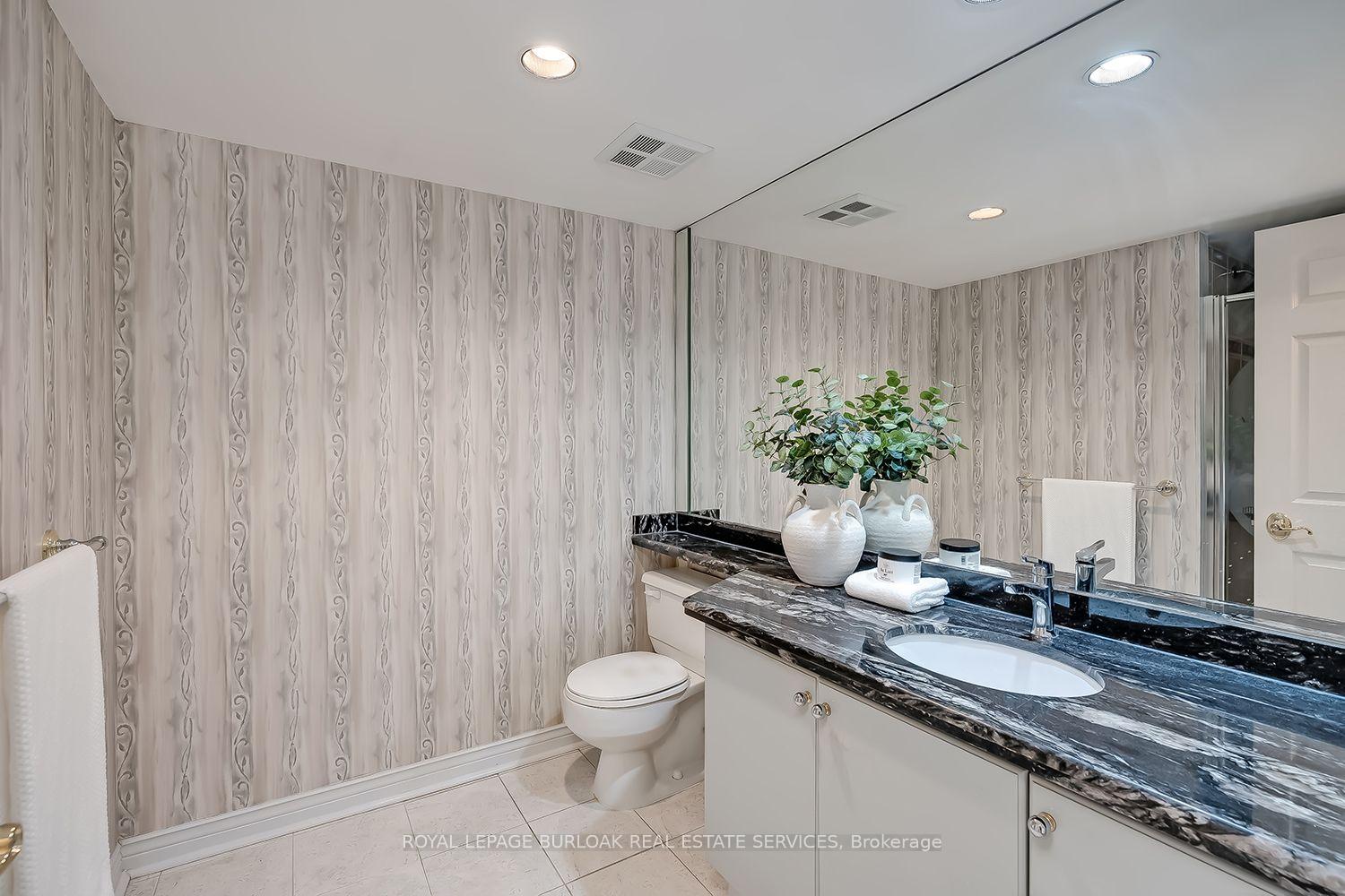 Photo 20 of Unit 304, 2190 Lakeshore Road, Burlington, Brant — HOMEH