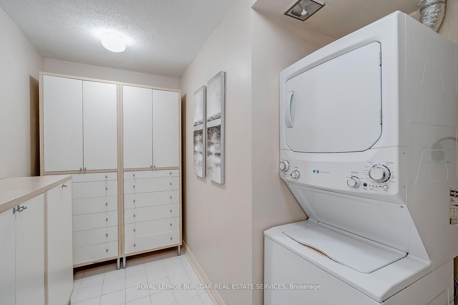 Photo 22 of Unit 304, 2190 Lakeshore Road, Burlington, Brant — HOMEH