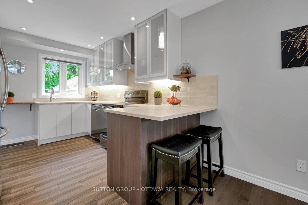 Photo 15 of 1234 Anoka Street, Ottawa, Ridgemont — HOMEH