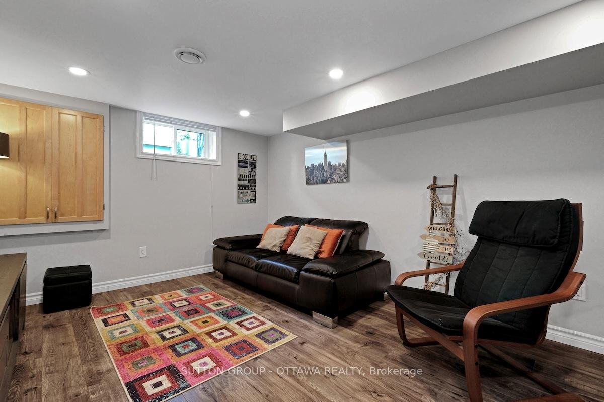 Photo 30 of 1234 Anoka Street, Ottawa, Ridgemont — HOMEH