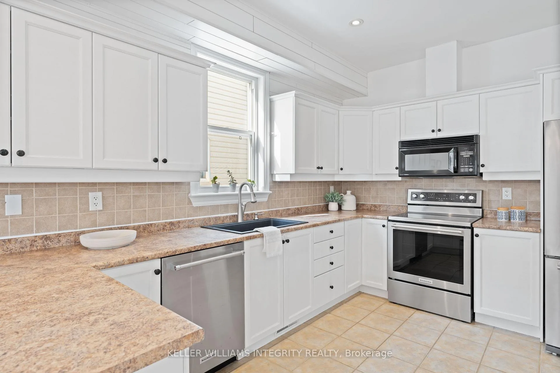 Photo 6 of 88 Abaca Way, Ottawa, Stittsville (North) — HOMEH